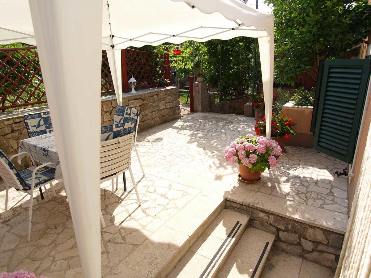 Teo Apartment Veli Losinj Exterior photo
