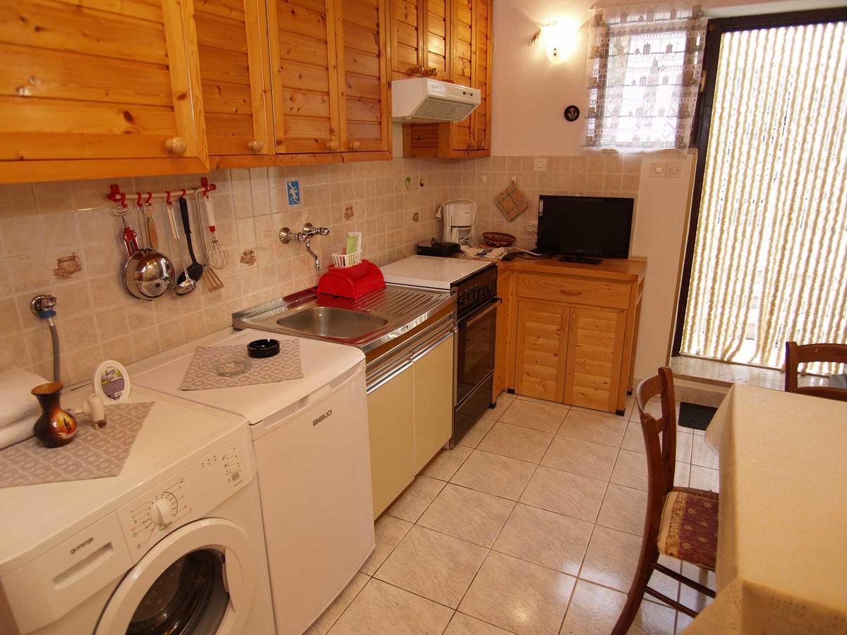 Teo Apartment Veli Losinj Exterior photo